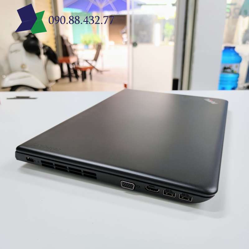 Lenovo Thinkpad E570 i7-7500u RAM 8G SSD 128G+HDD500G 15.6" FULLHD ips vga GTX 950M